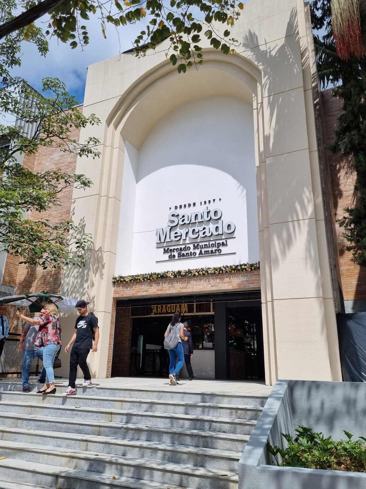 Santo Mercado — projeto residencial, comercial ou de interiores AFGM